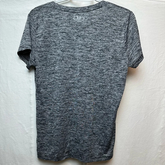 Under Armour Vneck Tshirt sz M - Picture 3 of 5